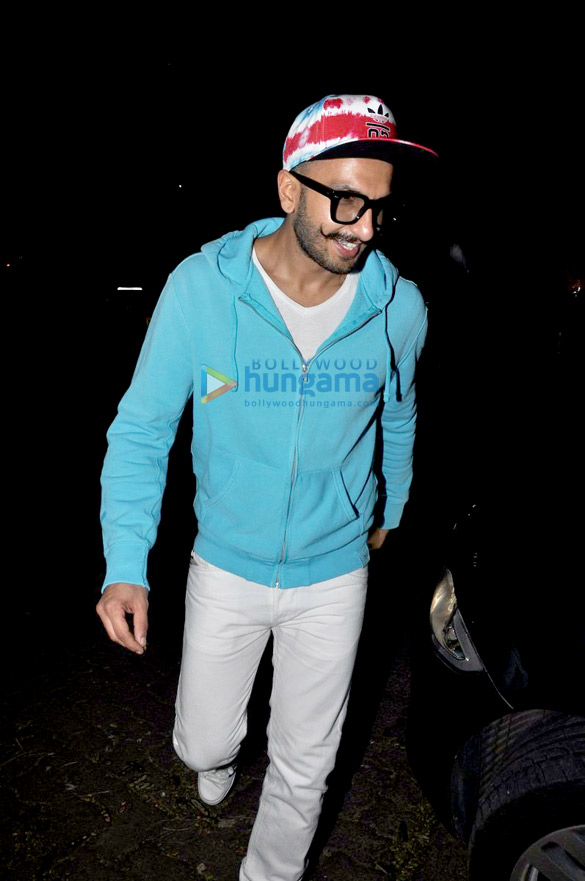 ranveer singh snapped at pvr juhu post the screening of bahubali 8