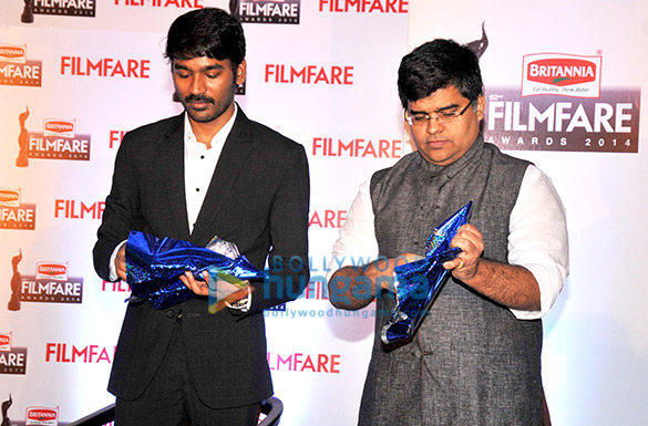 dhanush at the 62nd britannia filmfare south awards special award issue launch at the leela palace 3