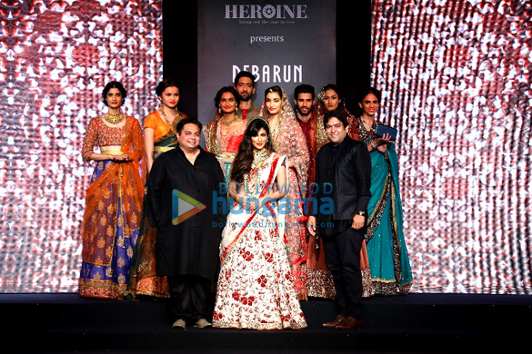 chitrangda singh aditi rao hydari walk for debarun press at amazon india couture week 2015 4