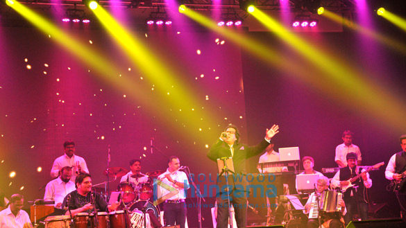 celebs grace talat azizs show yeh shaam mastani 4
