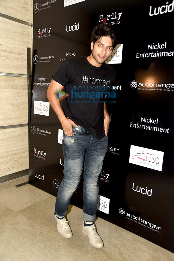 celebs grace guneet mongas bash for elijah wood 8