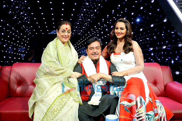 sonakshi and shatrughan sinha grace the grand finale of indian idol junior 2
