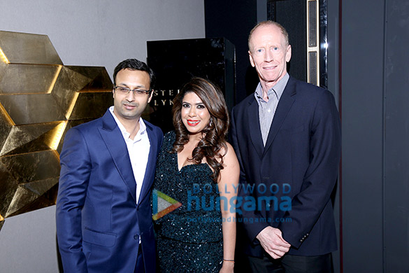 gauri khan graces the launch of steinway lyngdorf flagship showroom in delhi 6