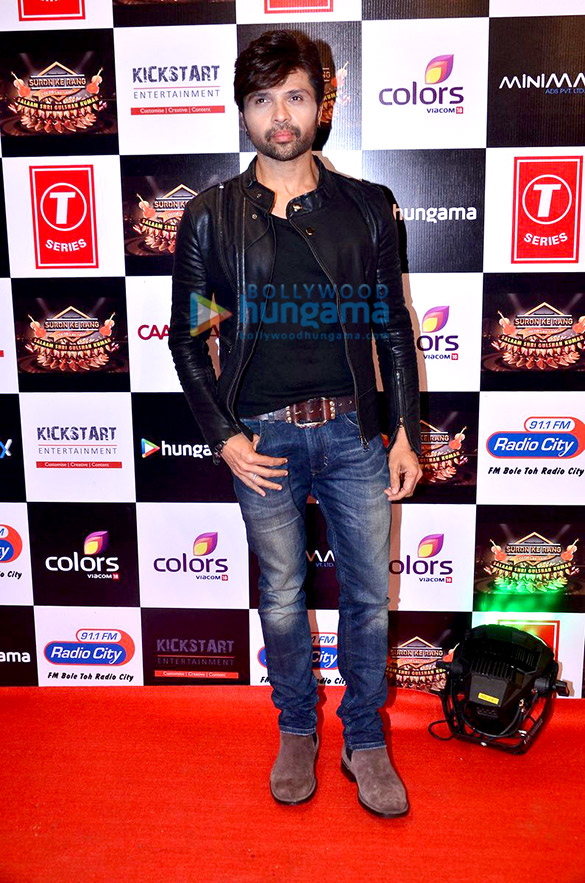 t series hosted musical concert suron ke rang color ke sang salaam shri gulshan kumar 56
