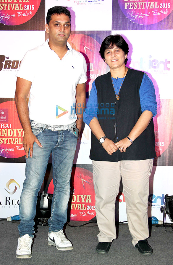 falguni pathaks announcement of dubai dandiya festival 2015 show in dubai 4