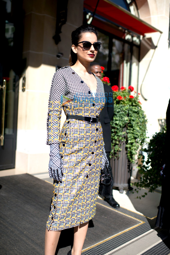 kangna ranaut during her recent paris visit 5