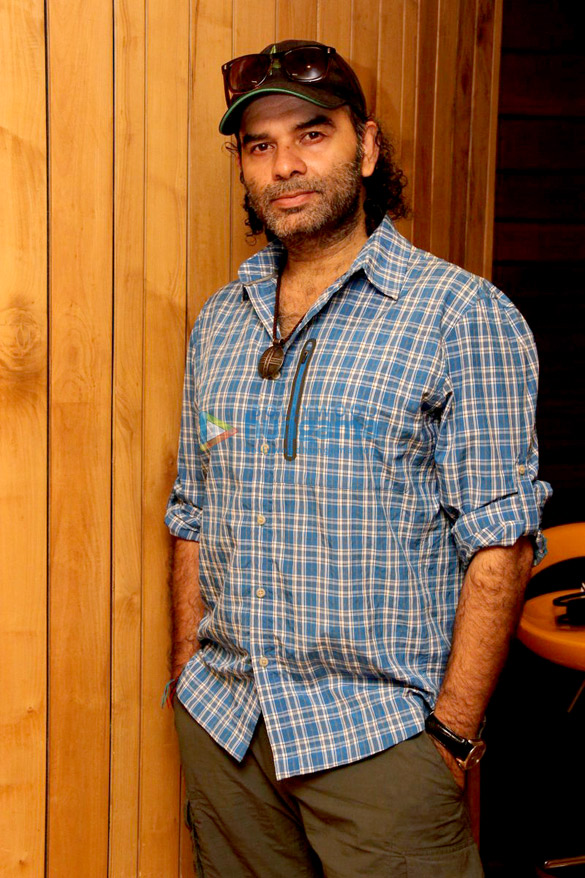 mohit chauhan records a song for the film once upon a time in bihar 7