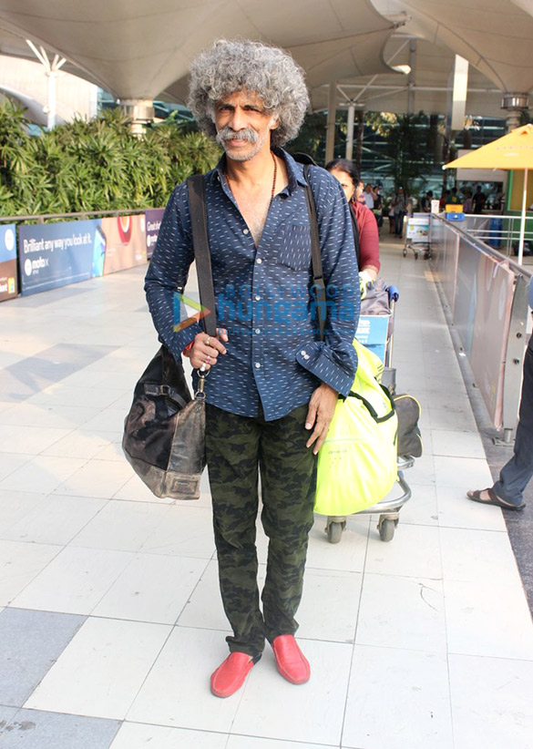 neha dhupia sonu nigam and others snapped at the domestic airport 6