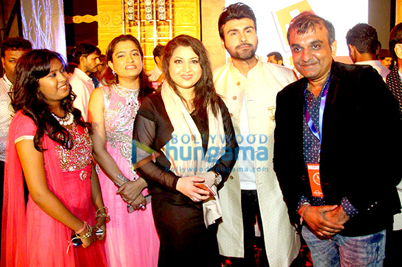 celebs grace the falguni pathaks raas garba celebrations at kamgar krida 4
