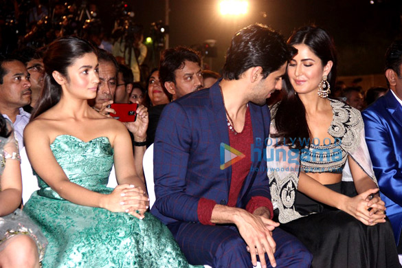 celebs grace the opening ceremony of the 17th mumbai film festival 5