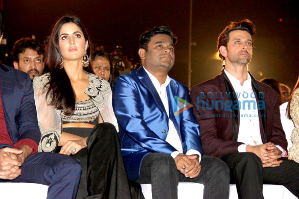 celebs grace the opening ceremony of the 17th mumbai film festival 8