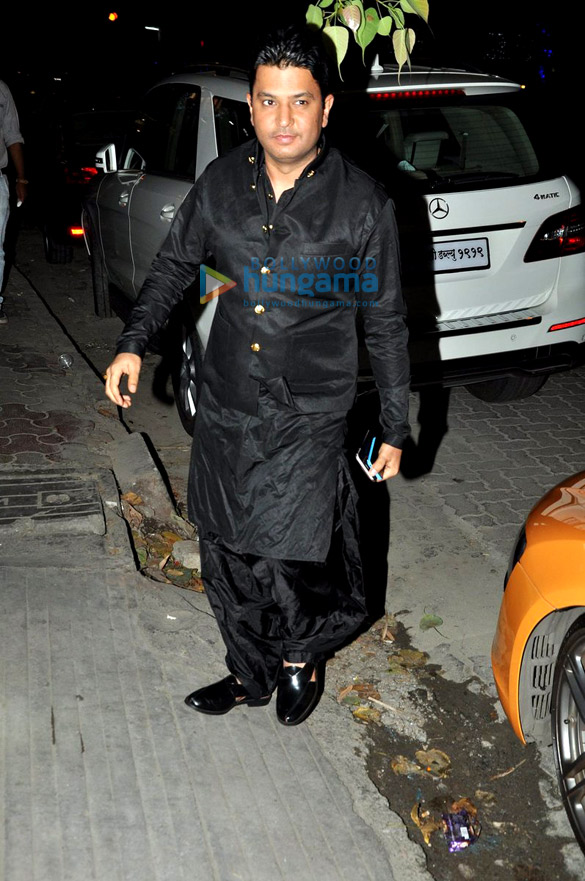 hrithik roshan saif ali khan jacqueline fernandez sonakshi sinha at exceed hrx diwali party 21