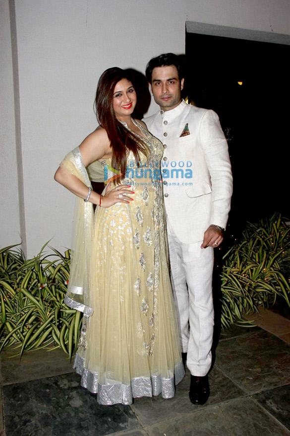 celebs grace sachiin joshis diwali bash 19