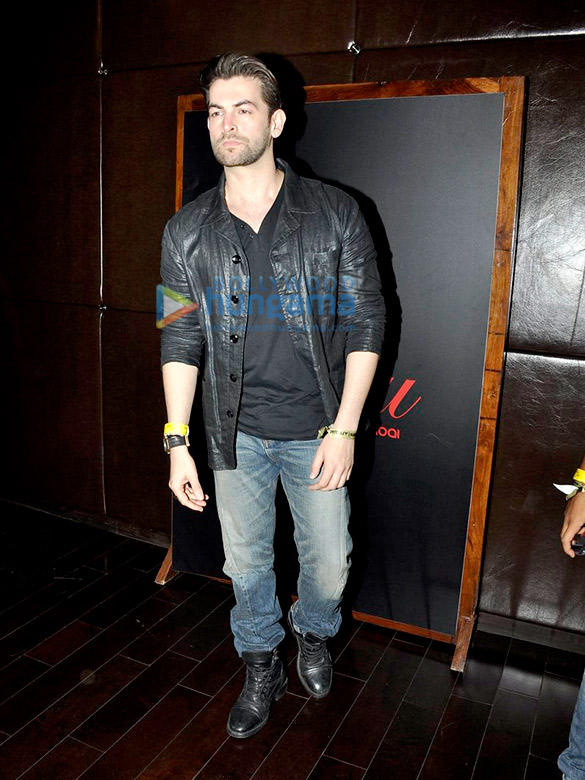 neil nitin mukesh hosts a party for dj afrojack 15