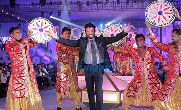 anil kapoor raveena tandon vidyut jamwal sunny leone grace 3rd india bullion jewellers awards 2015 19