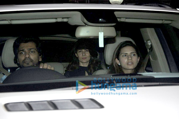 celebs at salman khan house post his return from the court 4