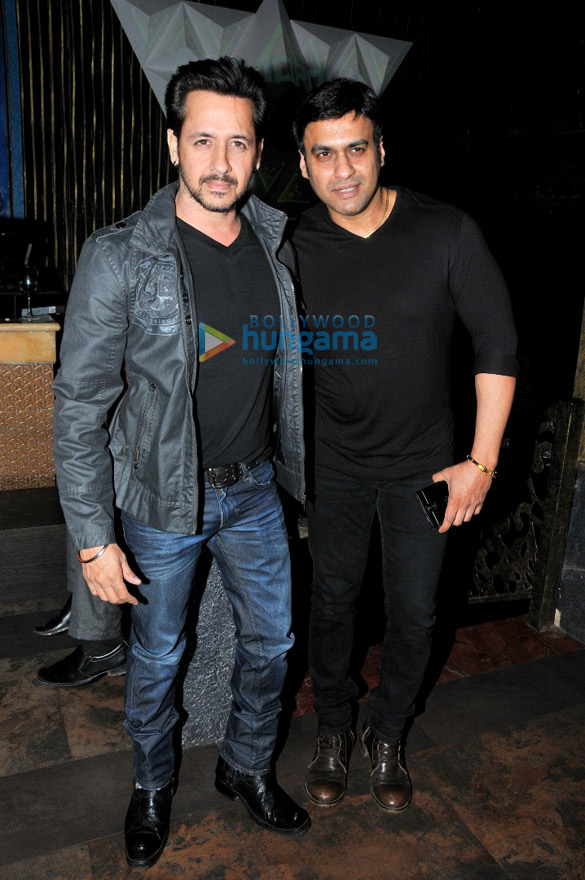 celebs grace sejal mandavias birthday bash 25