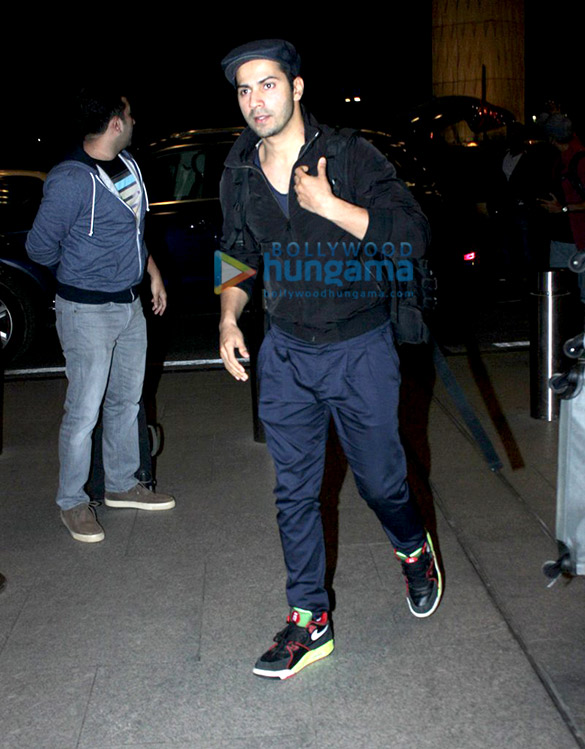 varun dhawan leaves for rome to celebrate new year 2016 with friends 9