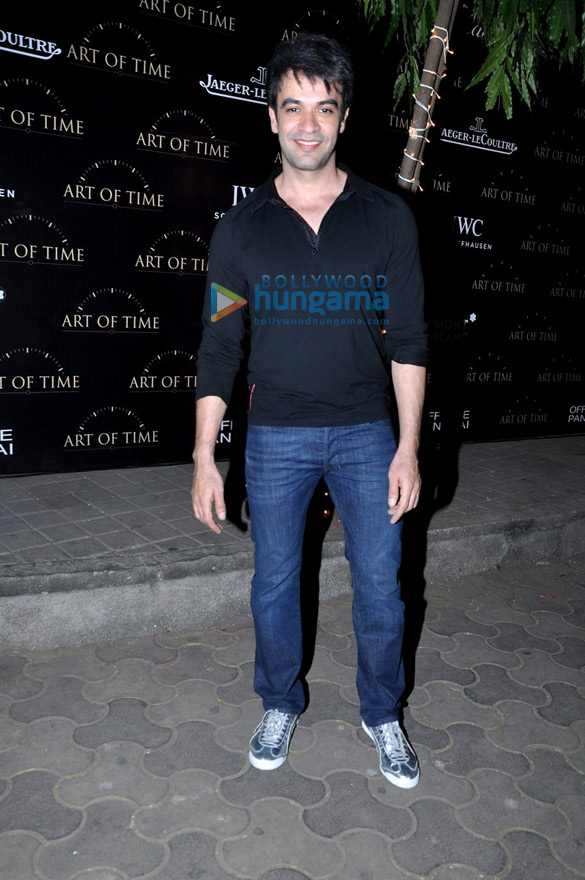 amitabh bachchan at art of time store launch 7