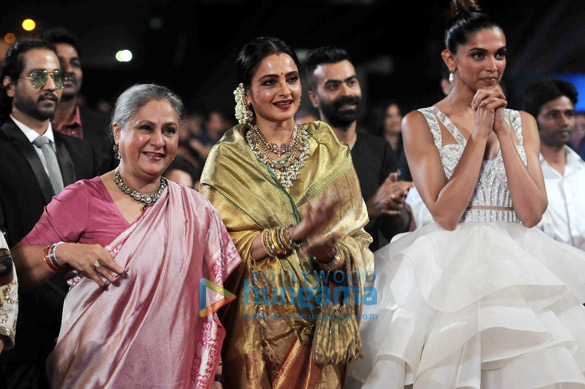 celebs grace the 22nd annual star screen awards 2015 91