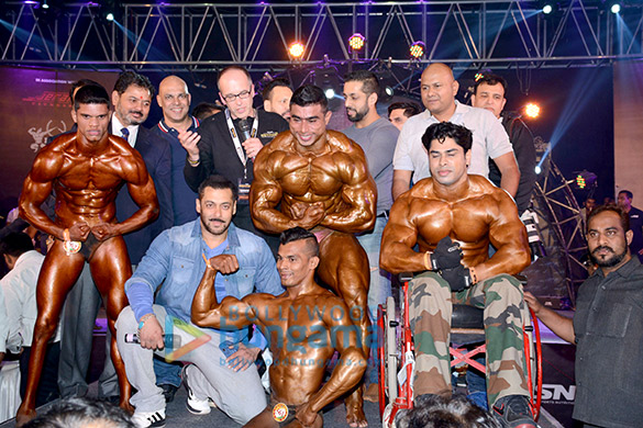 salman khan attends specially abled athletes body building competition 2
