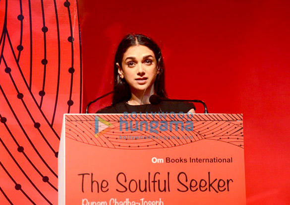 parineeti chopra kriti sanon aditi rao hydari tanvi azmi at the book launch of the soulful seeker by punam chadha joseph 6