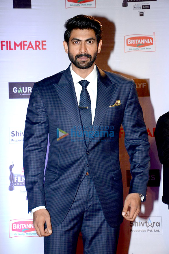 celebs grace the 61st britannia filmfare awards 91