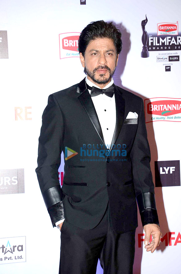 celebs grace the 61st britannia filmfare awards 95