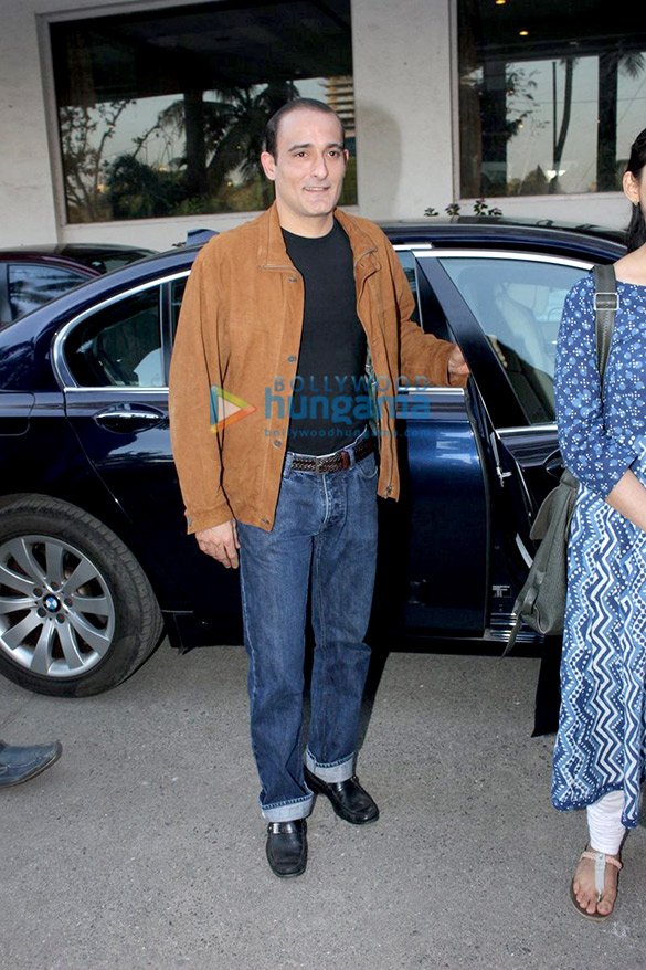 akshaye khanna at the launch of gujcon crf and prf 6