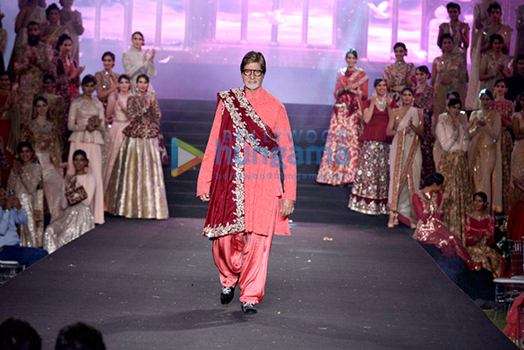 amitabh bachchan and others at vikram phadnis 25 years in the fashion industry celebration 2