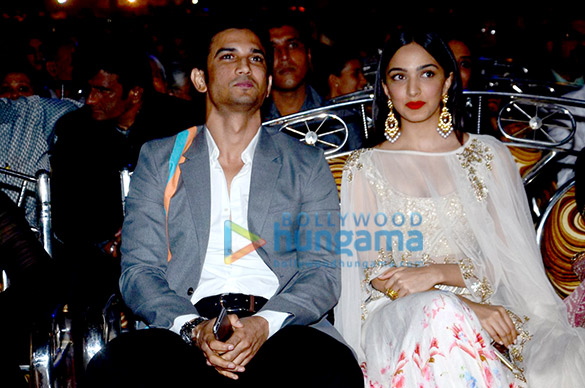 bollywood biggies perform at the umang police show 2016 55