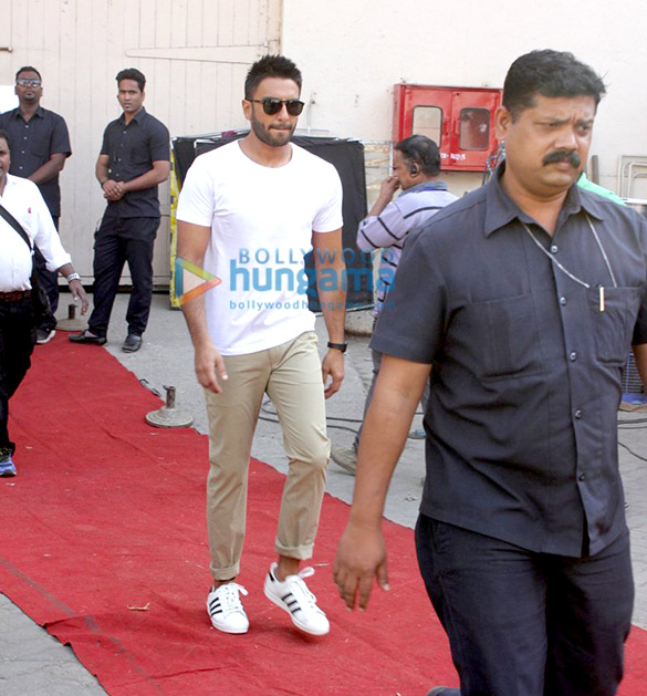 ranveer singh snapped post an ad shoot at mehboob studio 3