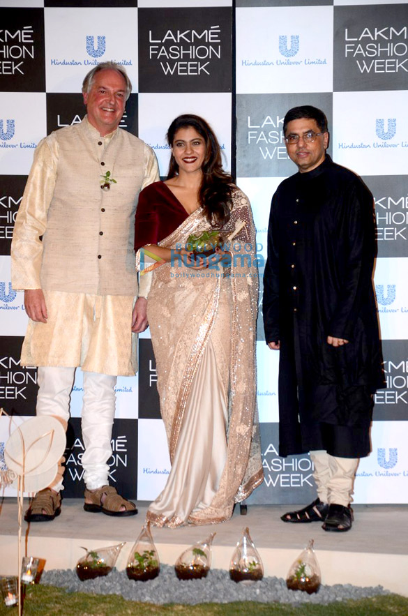 kajol sidharth malhotra at hindustan unilever lakme fashion weeks curtain raiser 9