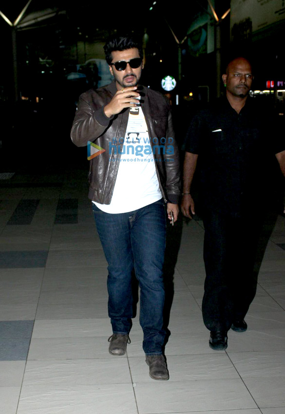 arjun kapoor ameesha patel others snapped at the airport 2