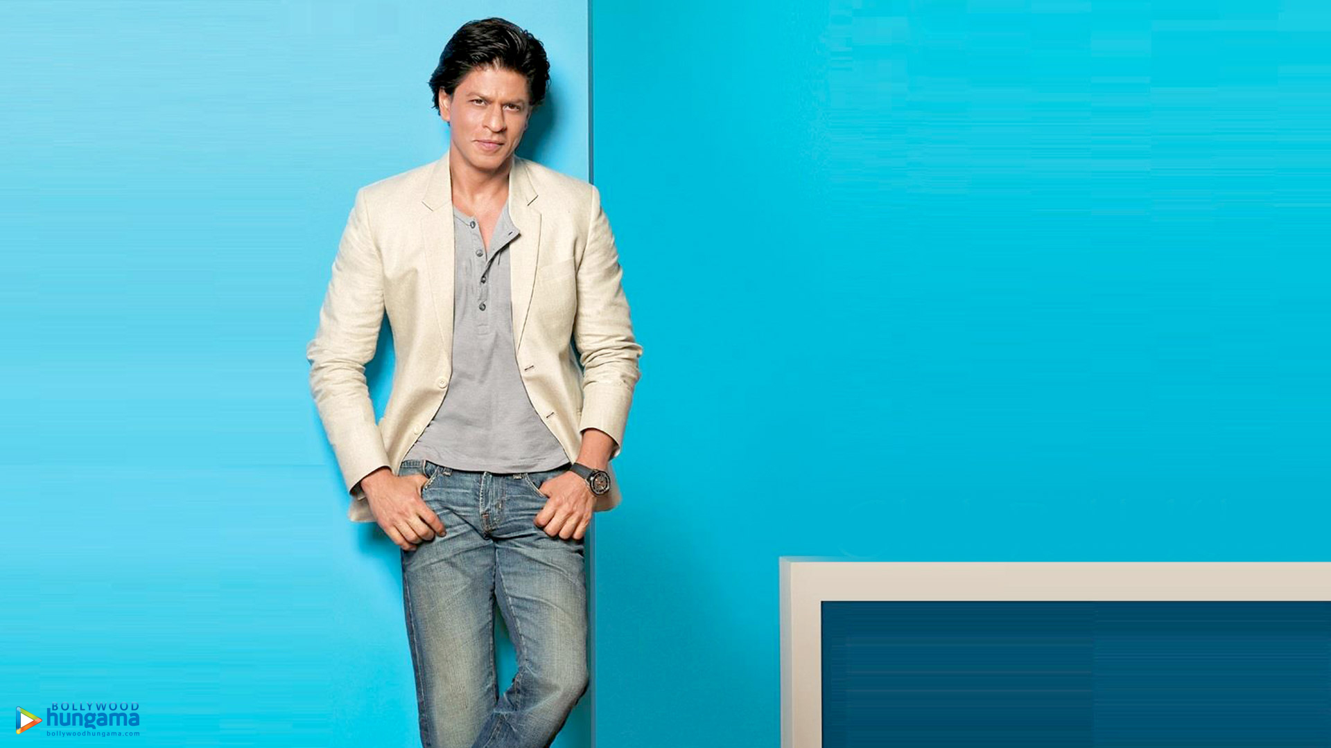 Shah Rukh Khan Wallpapers | shah-rukh-khan-9 - Bollywood Hungama