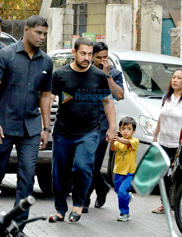 aamir khan snapped taking a walk with his son azad rao khan in bandra 10