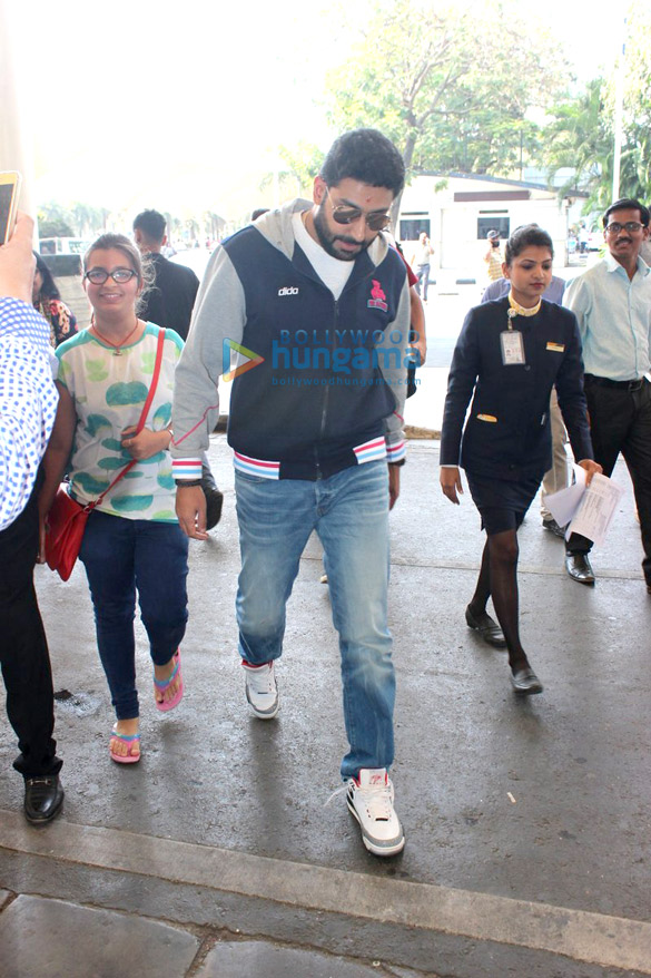 shilpa shetty anil kapoor others snapped at the airport 6