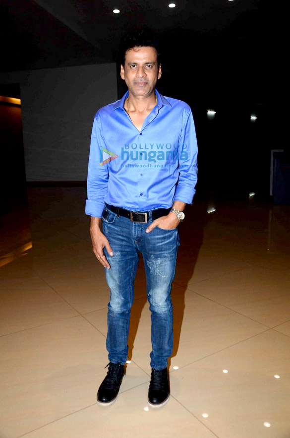 celebs grace the special screening of aligarh 11