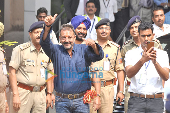sanjay dutt lands in mumbai at a private terminal in kalina 14