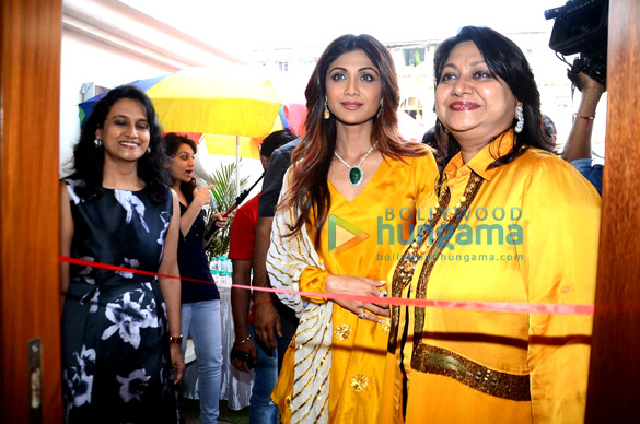 shilpa shetty at the launch of diagold store in mumbai 2