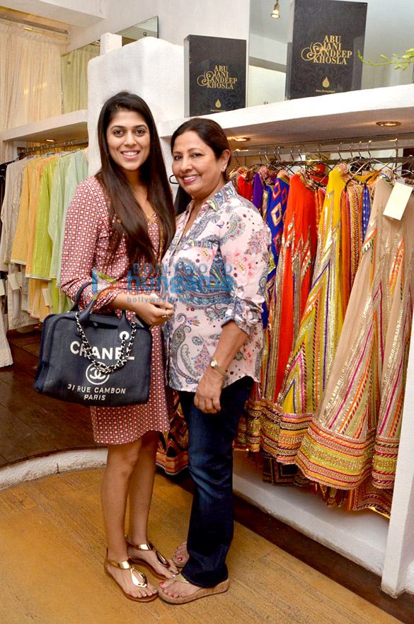 dimple kapadia tabu neetu singh at the launch of asal 21