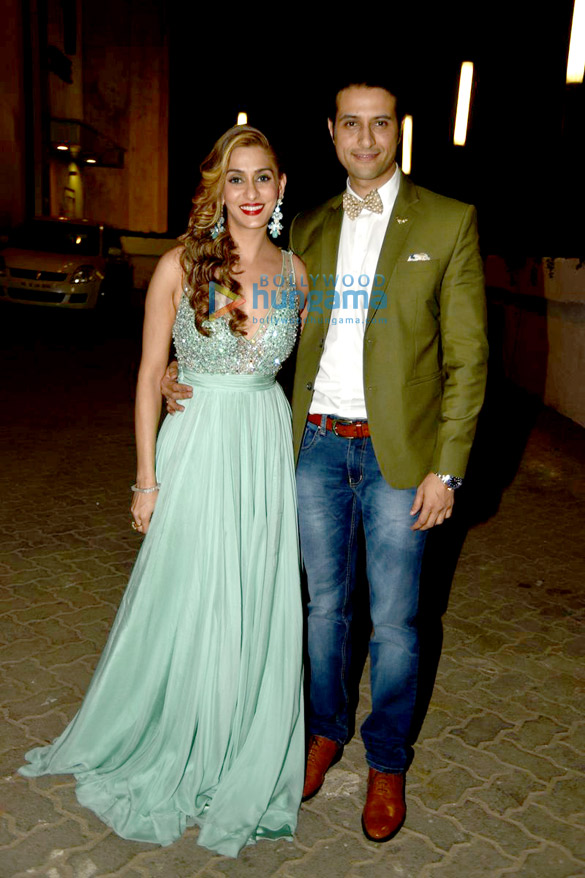 arbaaz khan malaika arora khan snapped with contestants at power couple finale 6