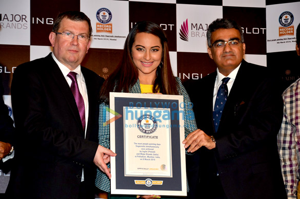 sonakshi sinha attends the painting fingernails competition on womens day 2