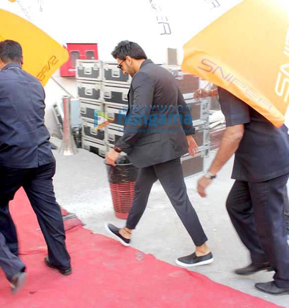 ranveer singh snapped at an ad shoot 7