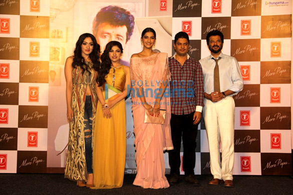 anil kapoor sonam kapoor grace the launch of music video mere papa 2