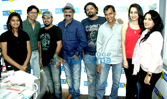 celebs grace the success bash of the marathi film reti at 92 7 big fm studio 2