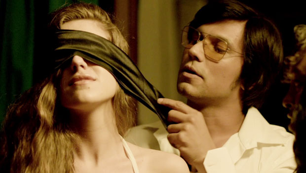 Woh Tho Yahin Hai Lekin (Main Aur Charles)