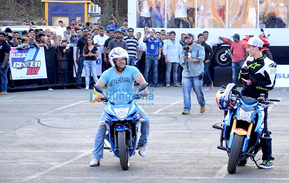 salman khan snapped at suzuki gixxer event 6