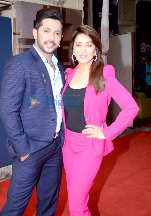 madhuri dixit snapped on the sets of so you think you can dance 7