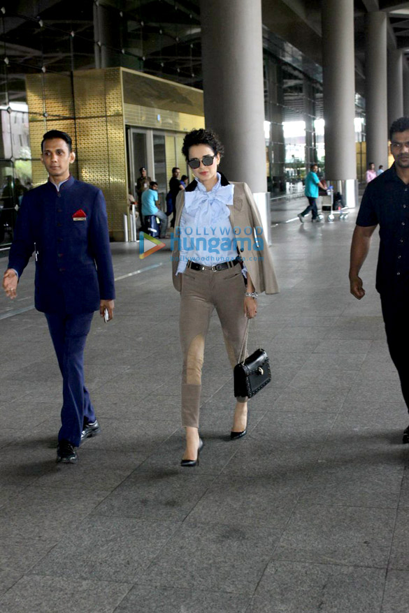 kangna ranaut returns from london holiday 5
